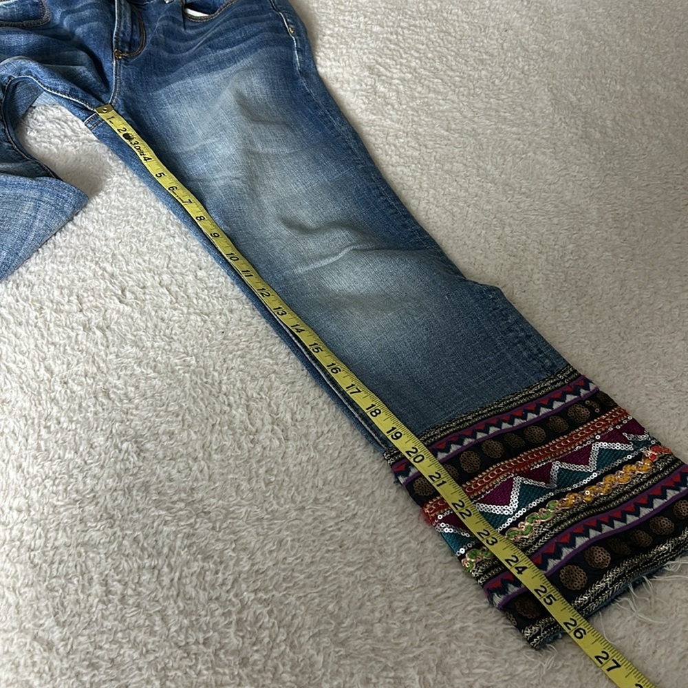 Driftwood Colette Embroidered Jeans Size 27 - Picture 13 of 13